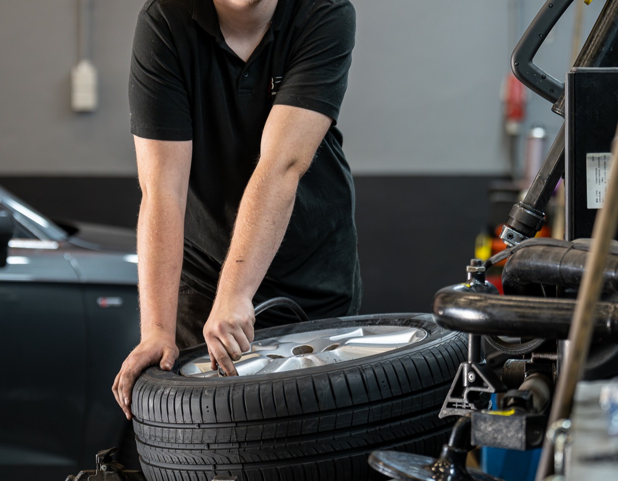 Common Image dinesten_images_1761313606.jpg Uitlijnen | Auto Centrum Bommelerwaard (A.C.B.) BV